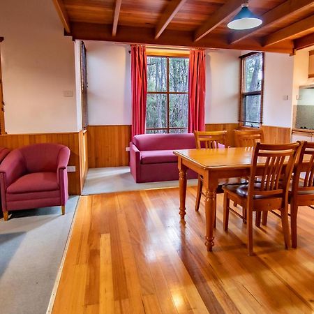 Lake St Clair Lodge Room photo